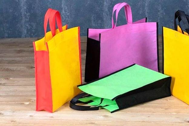 ساک دستی پارچه ای تبلیغاتی، راهکاری موثر برای ارتقای برند ساک دستی گروه صنعتی مشکات